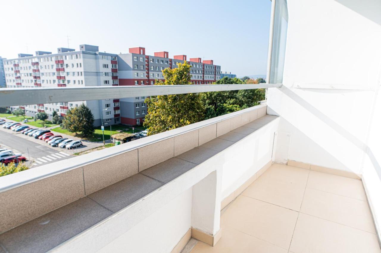 Apartmán Private 1 Km From Center With Kitchen Bratislava